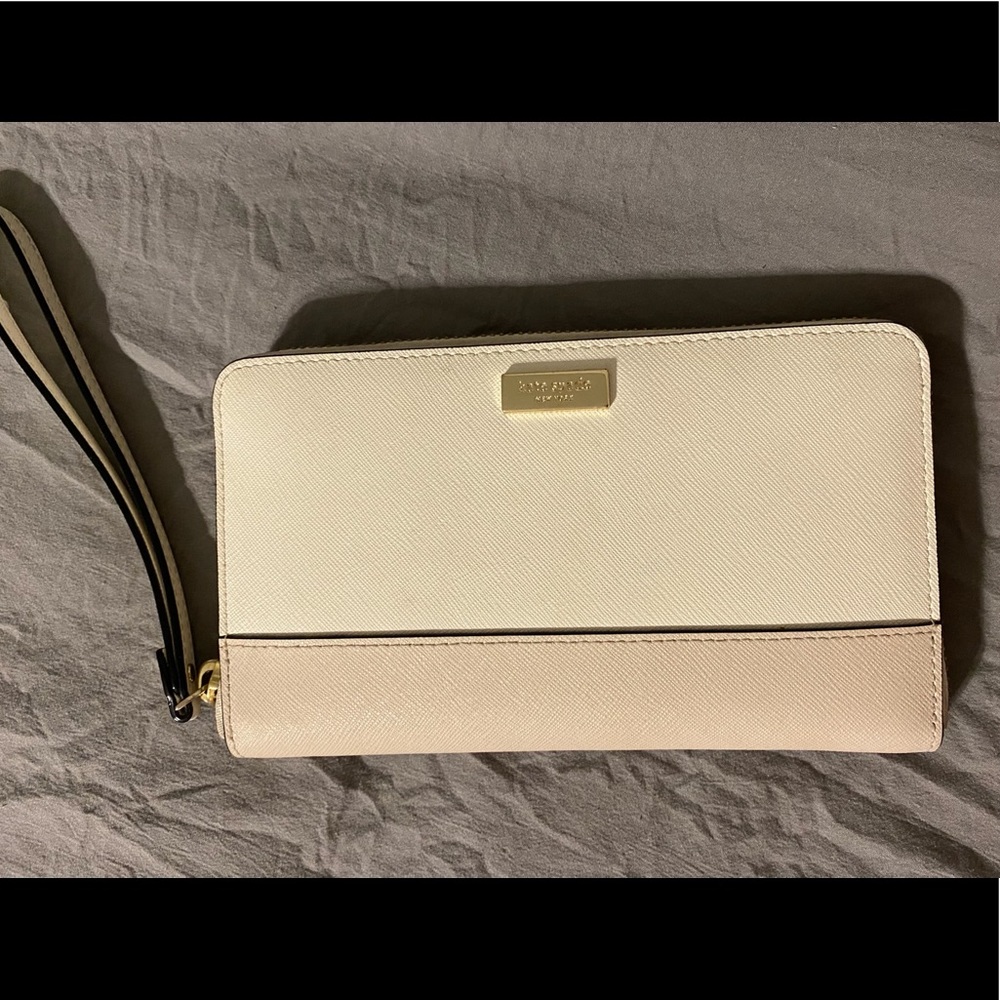 Kate Spade wristlet
